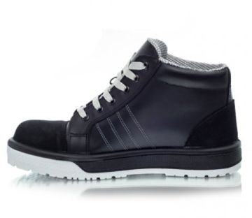 BOTIN OMBU SNEAKER NEGRO T40 C/P COMPOSITE